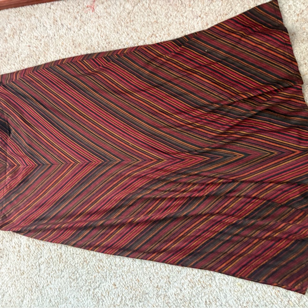Studio Woman JPR Black and Multicolor skirt